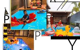 Poolvilla Chaam Nl